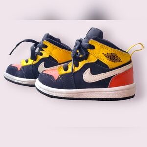 Nike Air Jordan 1 Retro Mid | Kids Size 5C | Black Yellow Orange White